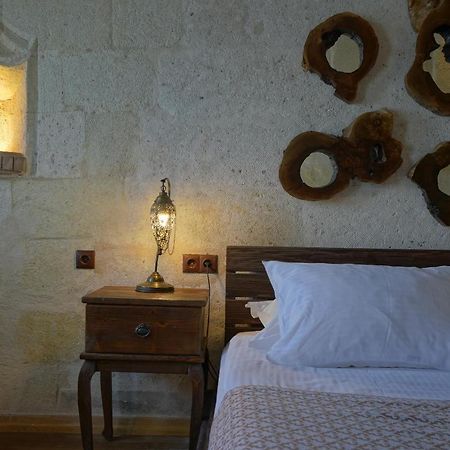 Eyes Of Cappadocia Cave Hotel Ючхисар Екстериор снимка