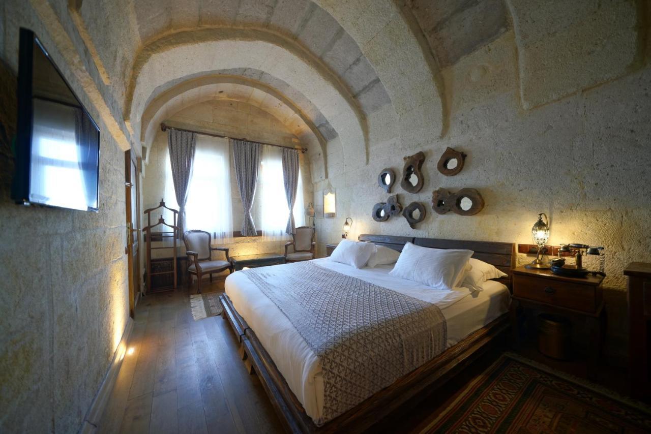 Eyes Of Cappadocia Cave Hotel Ючхисар Екстериор снимка
